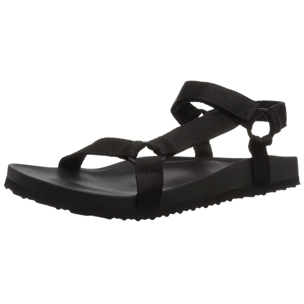 madden girl cricket shoes